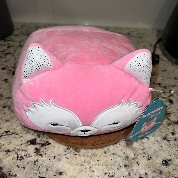 New Rhiannon the Fox Stackable Squishmallows - Picture 4 of 7